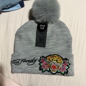 ❣️❄️Ed Hardy Gray Beanie with Tiger and Rose Embroidery